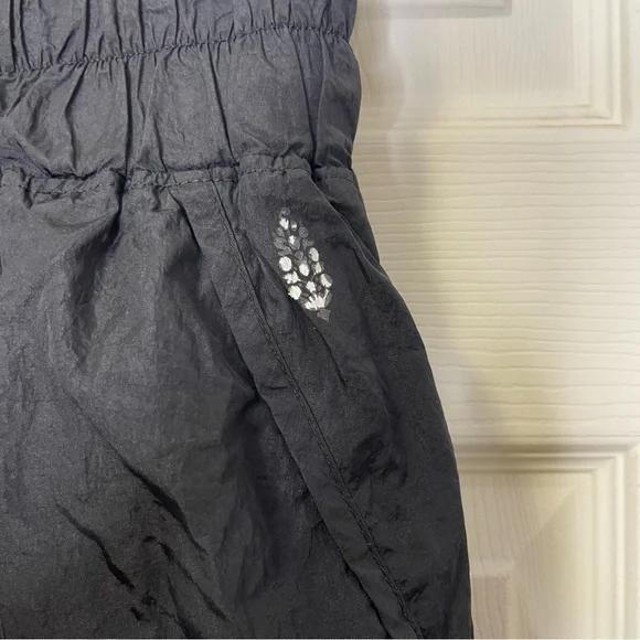 Free People Movement The Way Home Black Shorts Sz M - Picture 3 of 5